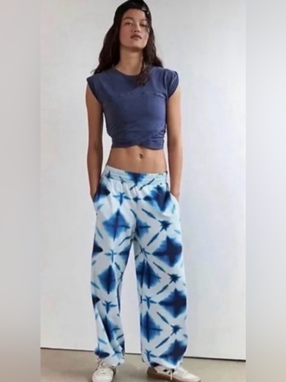 Free people movement size medium stretchy pants with elastic waist tye dye